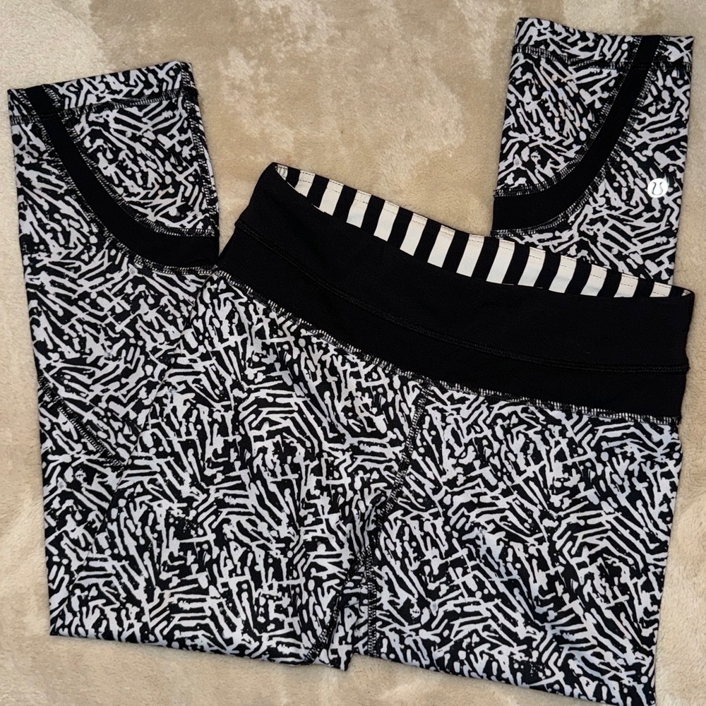 lululemon cropped leggings